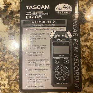 Set of Linear PCM recorder and headphones